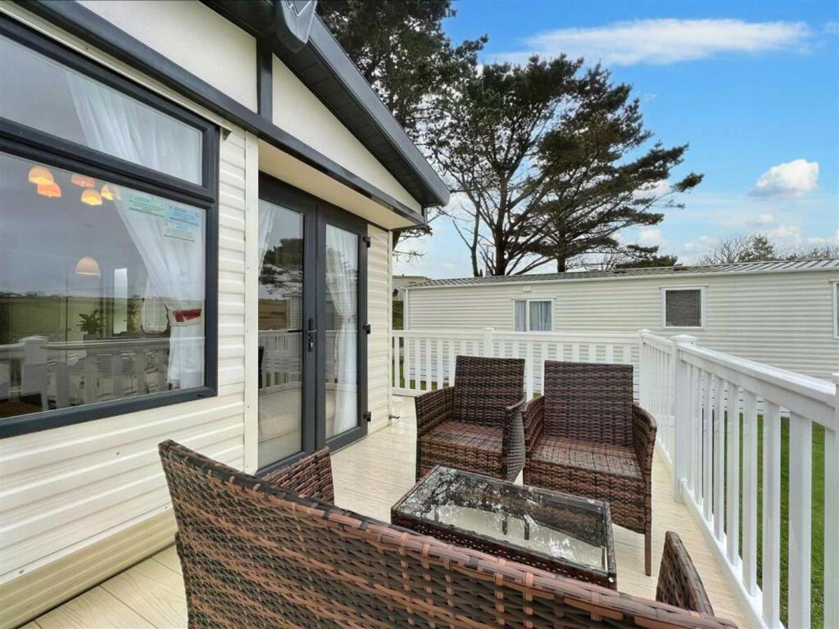 Pottsville Cabin - Short Walk To Praa Sands Beach Exterior foto